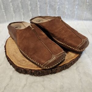 Nurture 2 tone leather brown mules.  Size 9